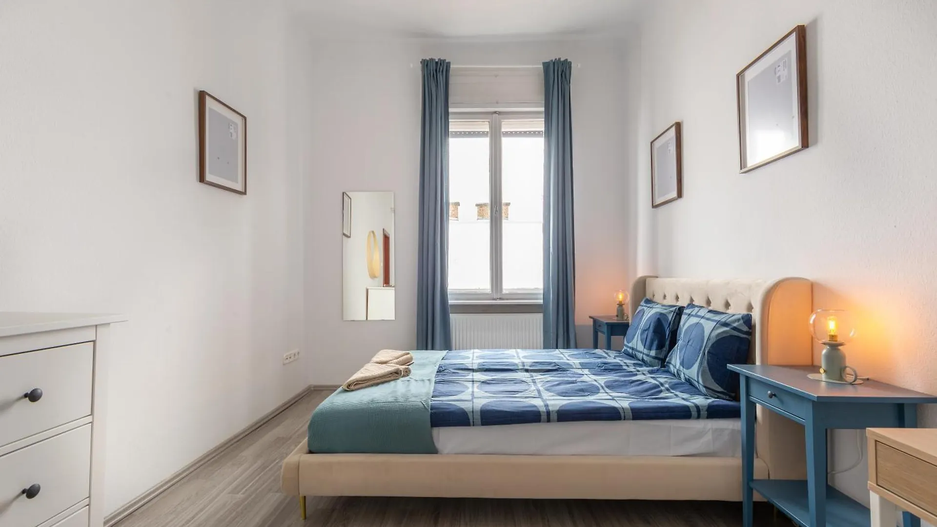 Vibrant Neighborhood Vibes Apartment Budapest Hungary