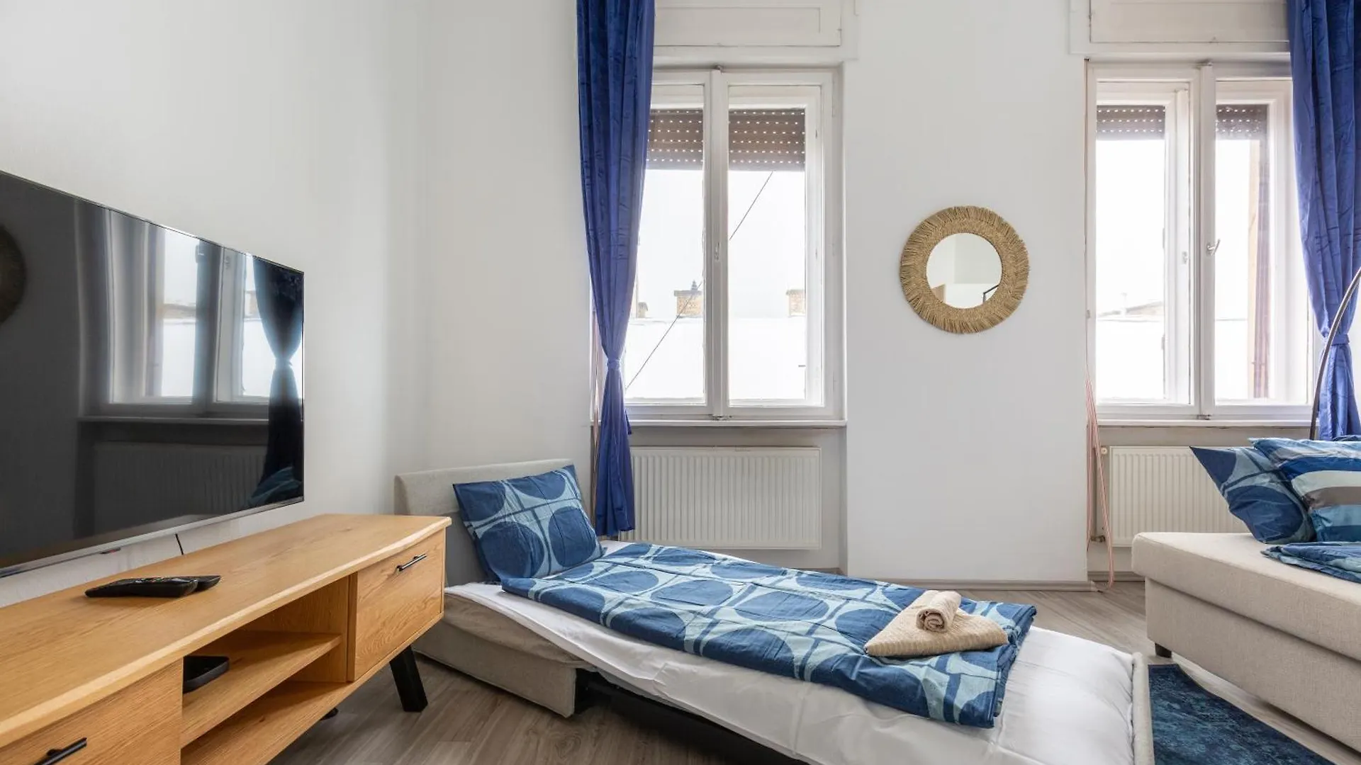 Vibrant Neighborhood Vibes Apartment Budapest