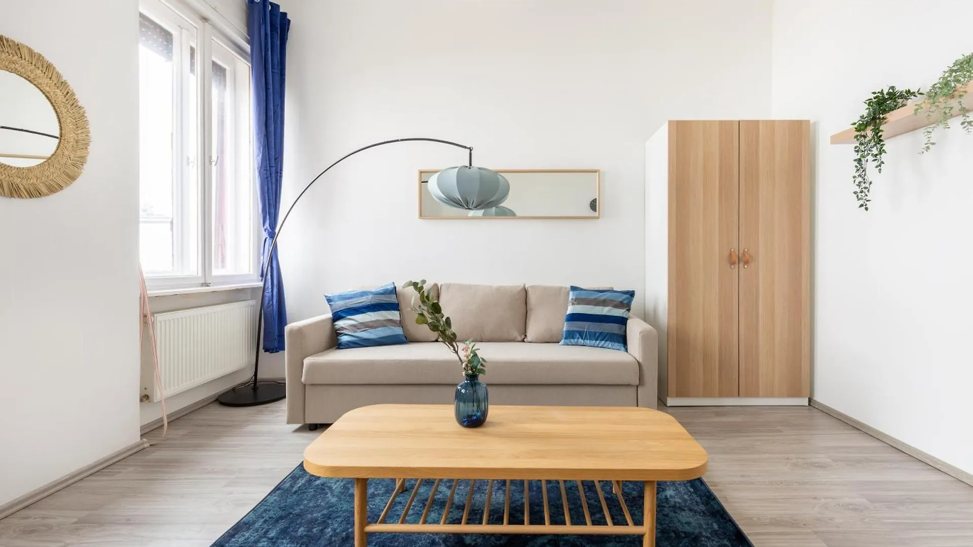 Vibrant Neighborhood Vibes Apartment Budapest