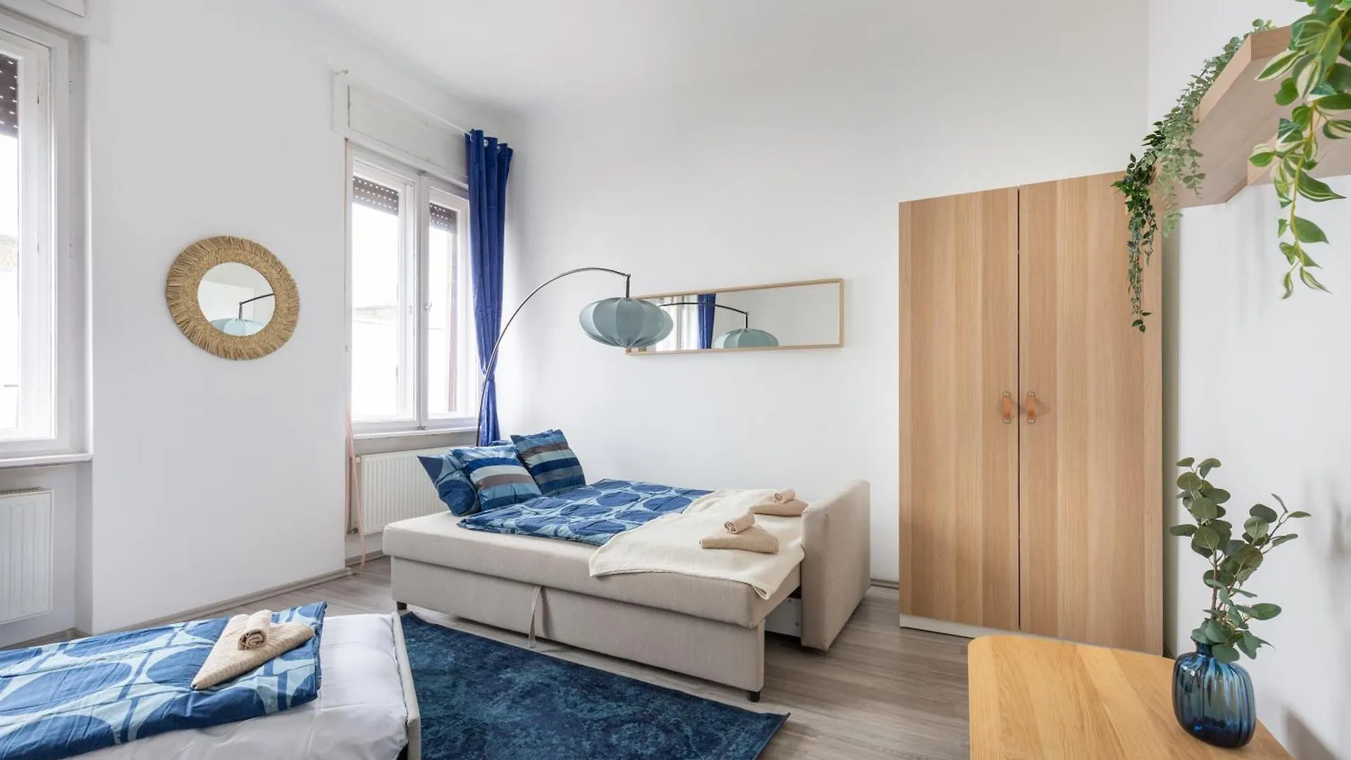 Vibrant Neighborhood Vibes Apartment Budapest Hungary